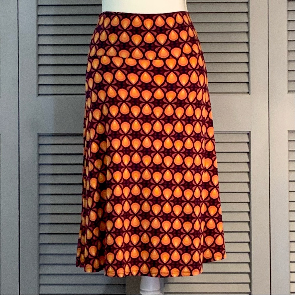 LuLaRoe Simply Comfortable Skirt with Vibrant Orange and Black Pattern
